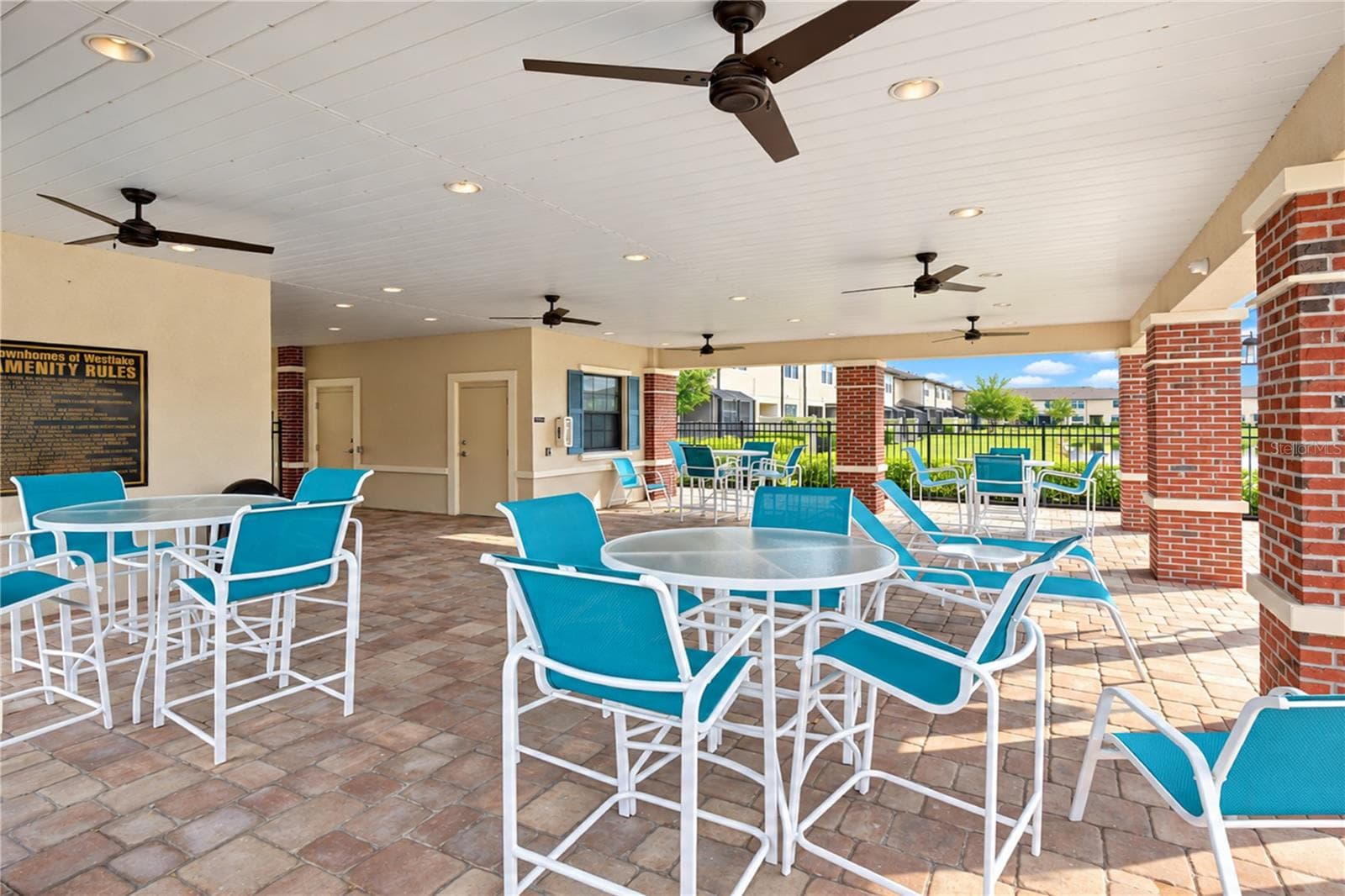 Townhouse at 11650 CROWNED SPARROW LN, TAMPA, photo 54 of 57