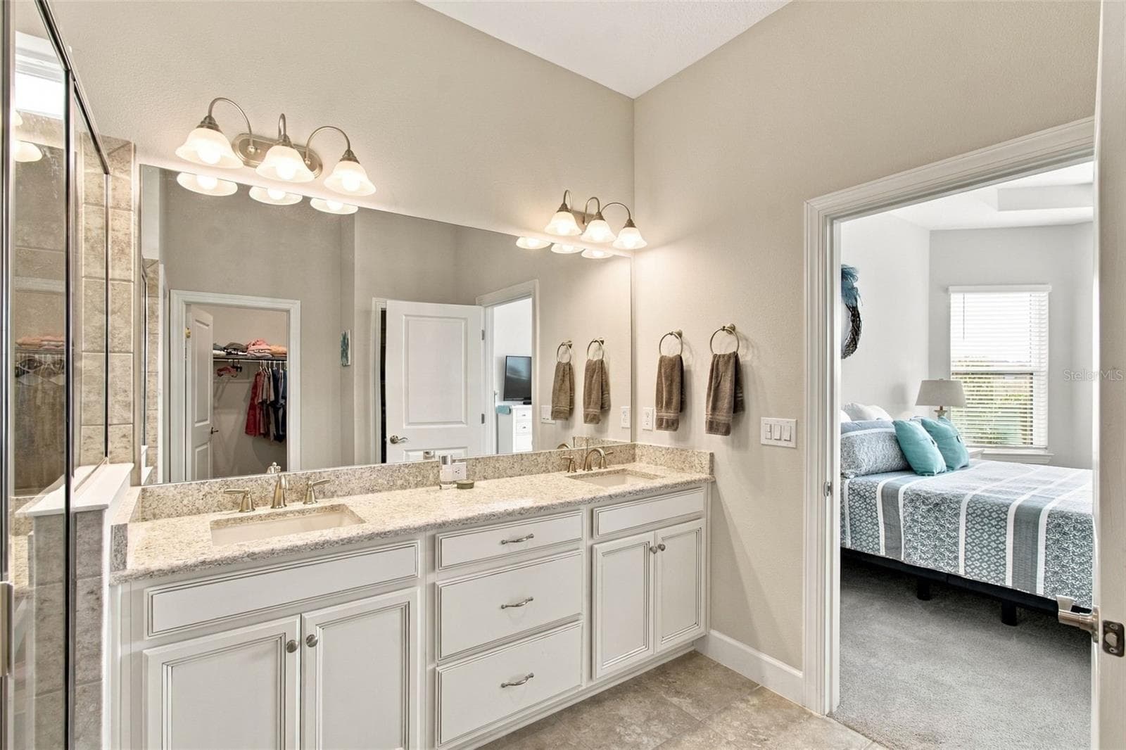 Primary Bathroom: Raised Vanity - 4085 VIA TOLEDO CT, POINCIANA