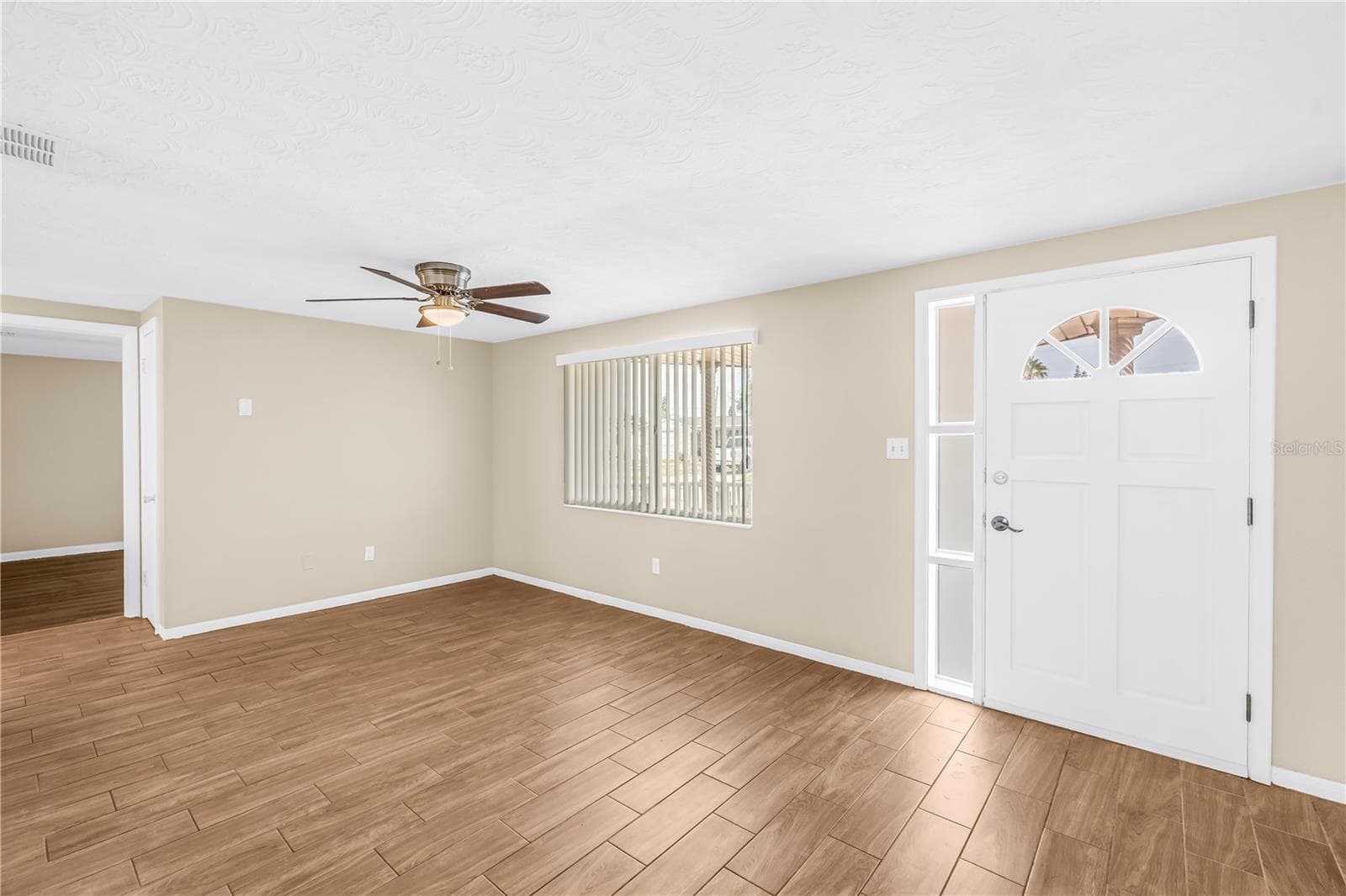 Single Family Residence at 1516 DERRICK ST, HOLIDAY, photo 8 of 48