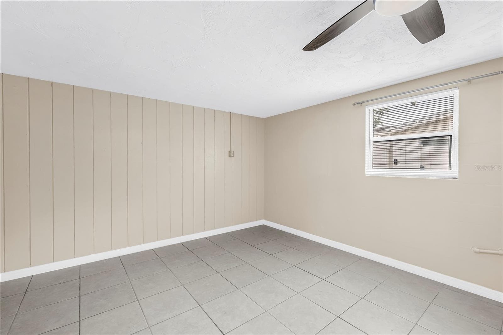 Single Family Residence at 1516 DERRICK ST, HOLIDAY, photo 23 of 48