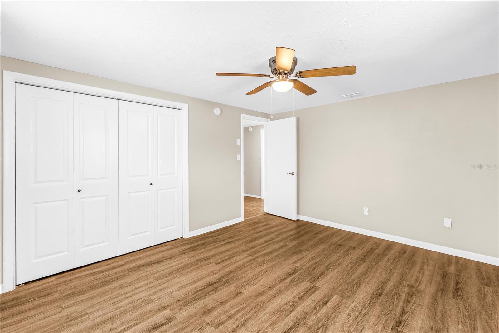 Single Family Residence at 1516 DERRICK ST, HOLIDAY, photo 25 of 48