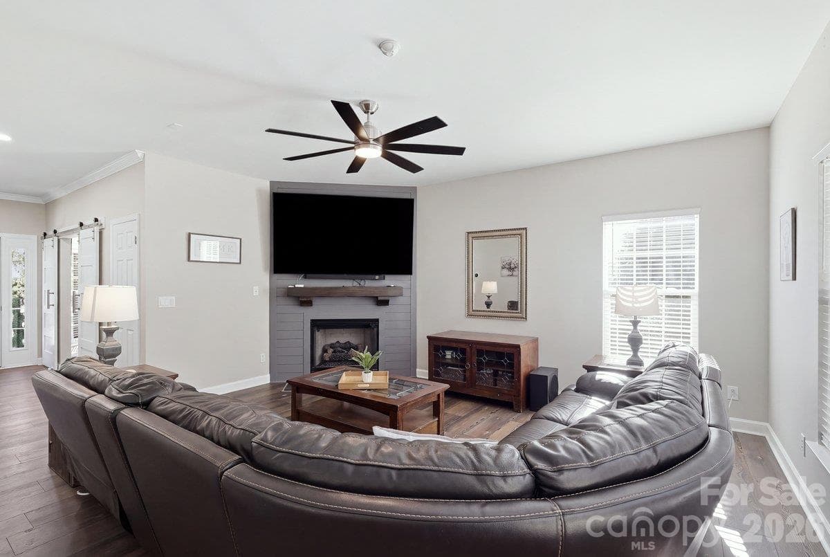 Single Family Residence at 1008 Grayscroft Drive, Waxhaw, photo 5 of 48