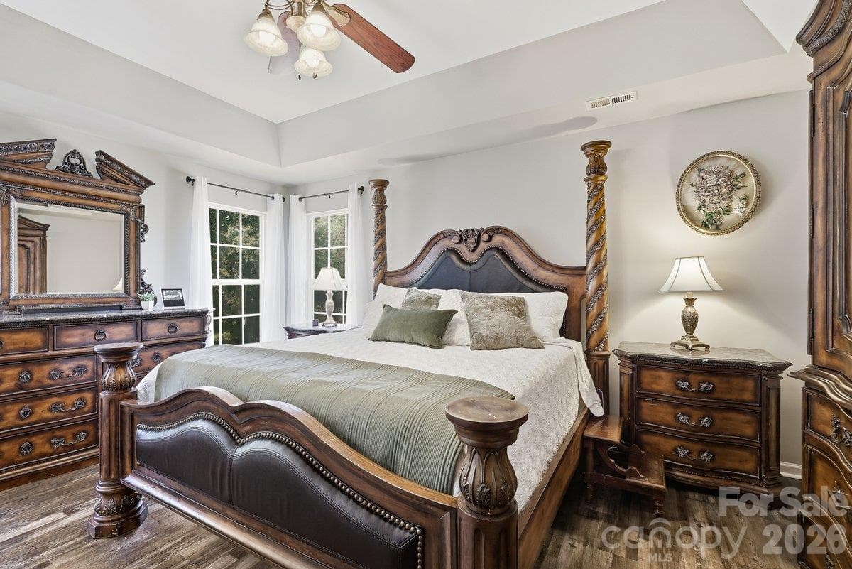 Single Family Residence at 1008 Grayscroft Drive, Waxhaw, photo 19 of 48