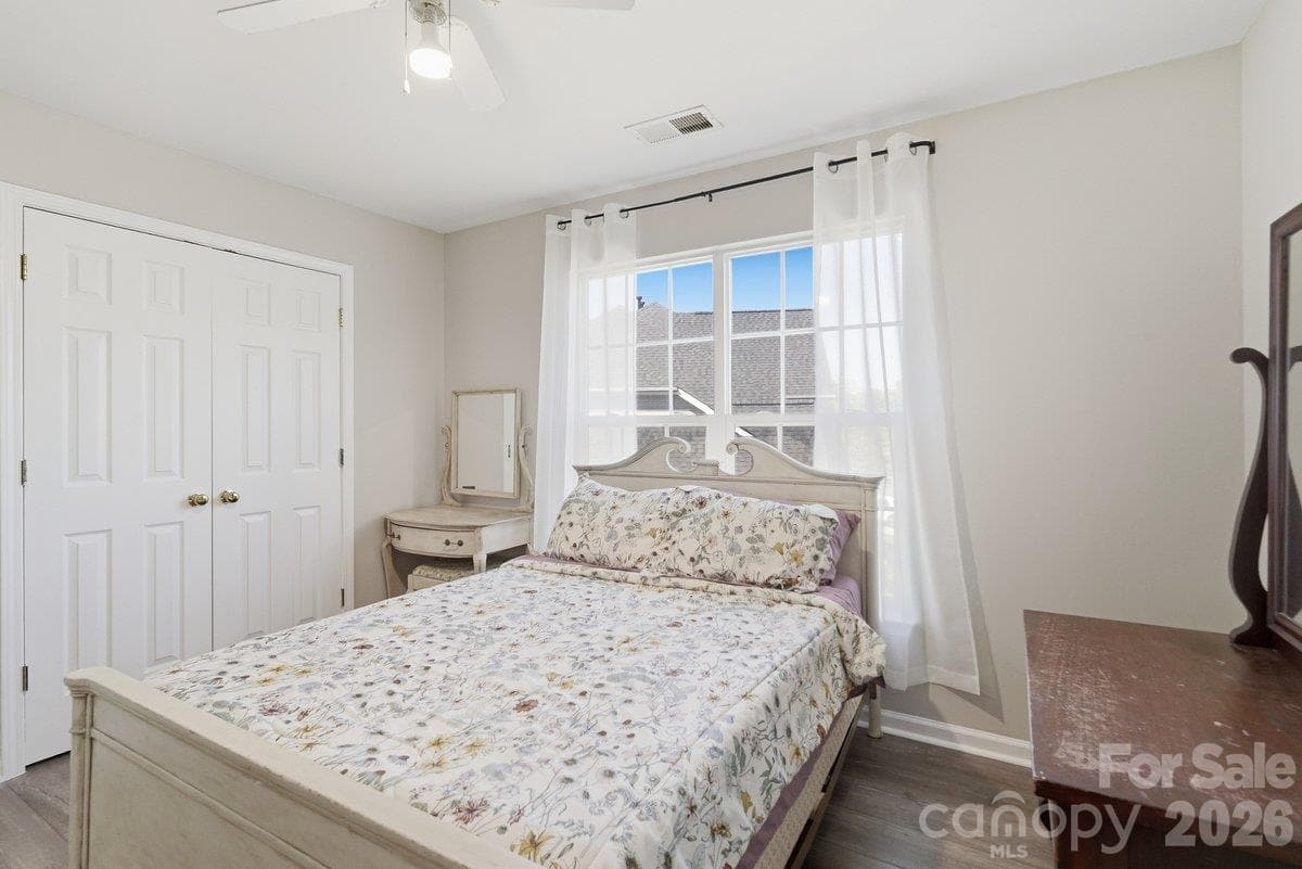 Single Family Residence at 1008 Grayscroft Drive, Waxhaw, photo 25 of 48