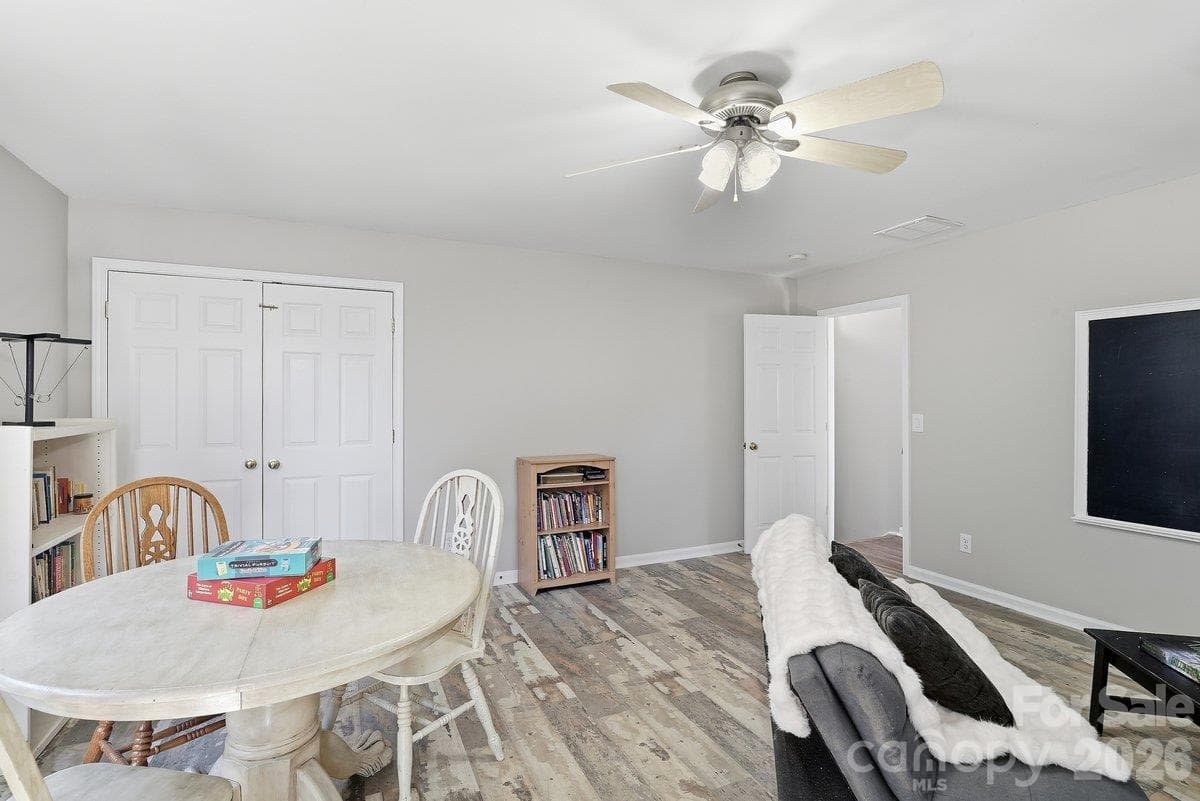 Single Family Residence at 1008 Grayscroft Drive, Waxhaw, photo 32 of 48
