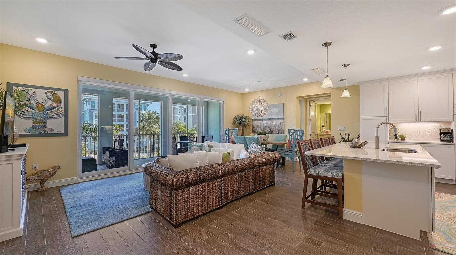 Condominium at 388 ARUBA CIR #201, BRADENTON, photo 6 of 80