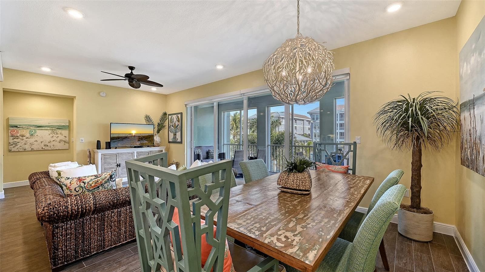 Condominium at 388 ARUBA CIR #201, BRADENTON, photo 8 of 80