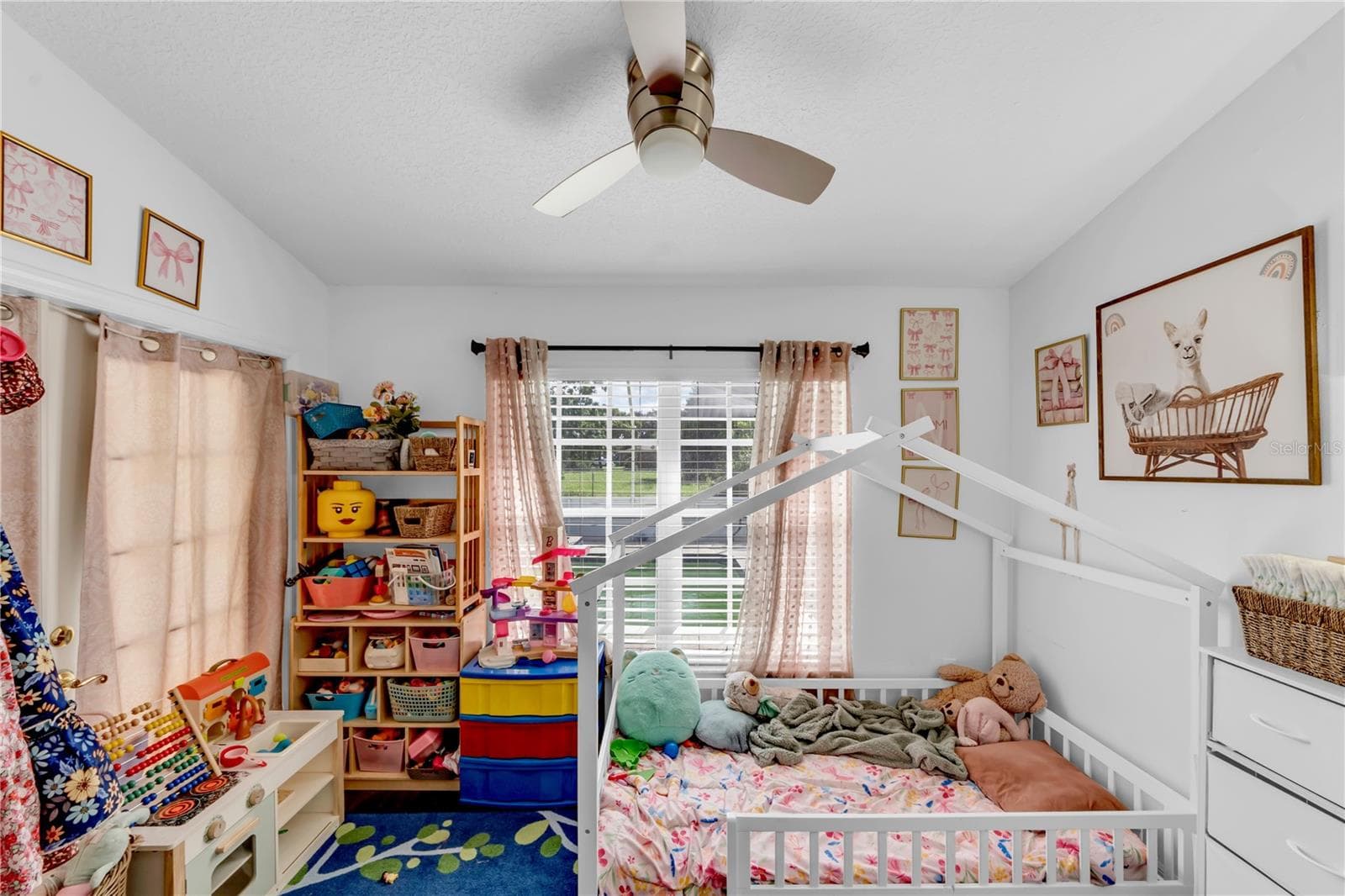 Single Family Residence at 10110 HENDERSON ST, SPRING HILL, photo 17 of 43
