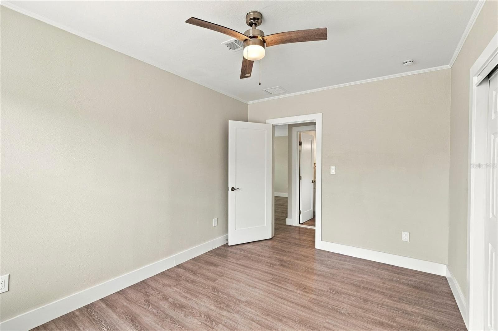 Single Family Residence at 15424 2ND ST E, MADEIRA BEACH, photo 29 of 69