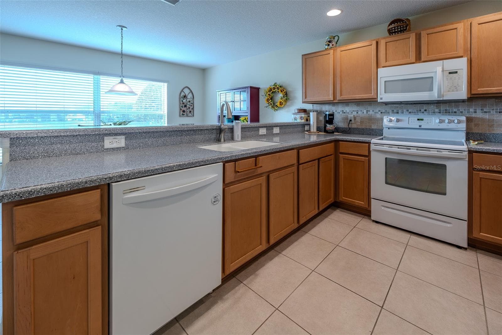 Single Family Residence at 1376 SW 161ST PL, OCALA, photo 14 of 40