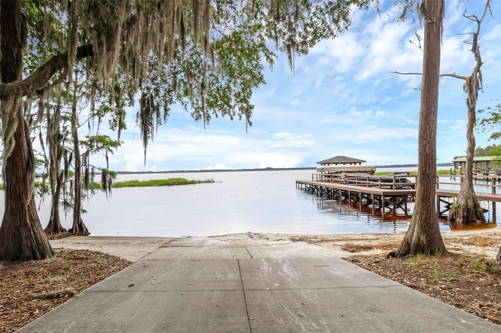 Private Neighborhood Boat Launch - 11519 GRAND BAY BLVD, CLERMONT
