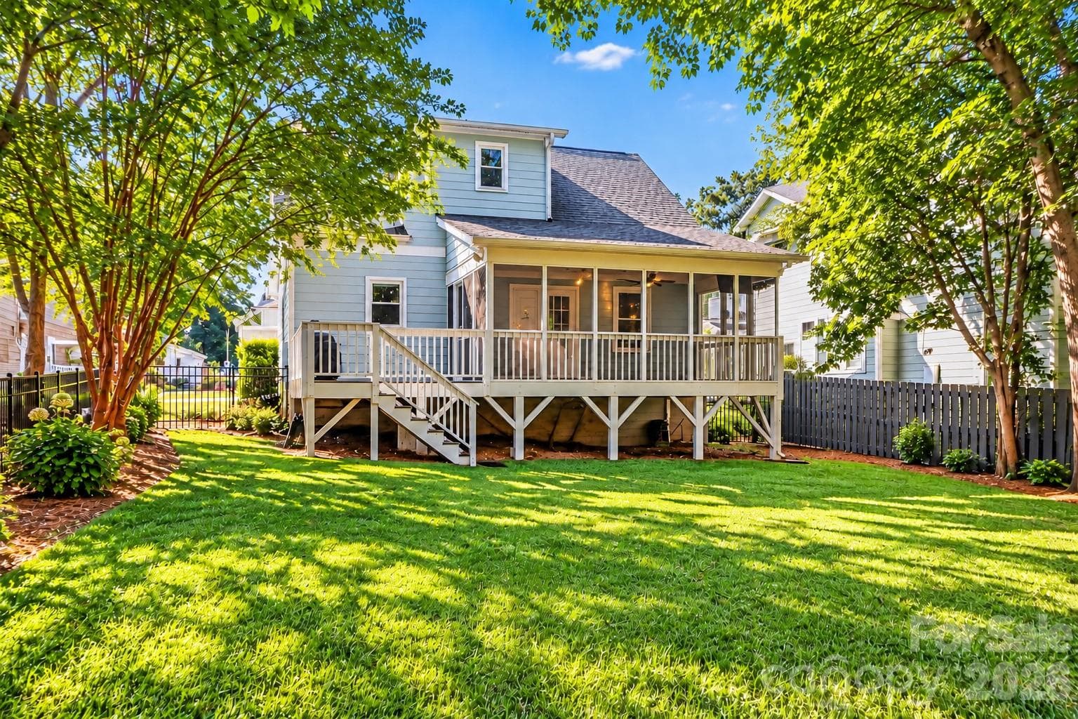Single Family Residence at 1912 Parson Drive, Charlotte, photo 4 of 31