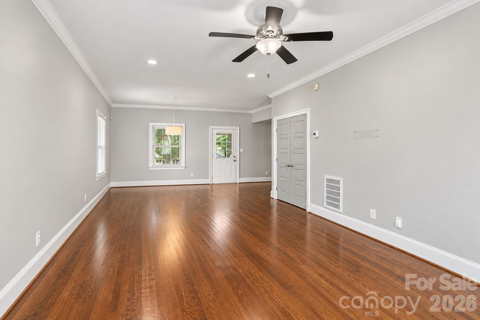 Single Family Residence at 1912 Parson Drive, Charlotte, photo 7 of 31