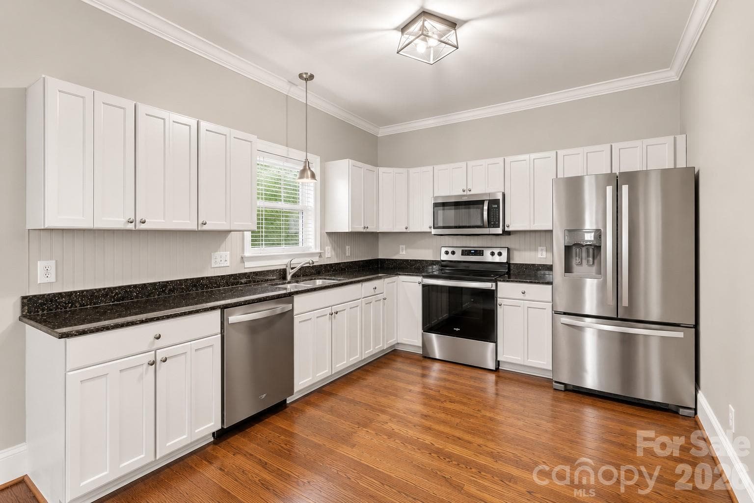 Single Family Residence at 1912 Parson Drive, Charlotte, photo 11 of 31