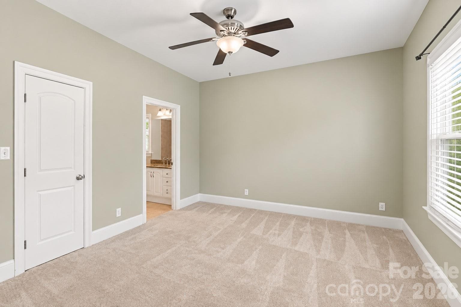 Single Family Residence at 1912 Parson Drive, Charlotte, photo 13 of 31