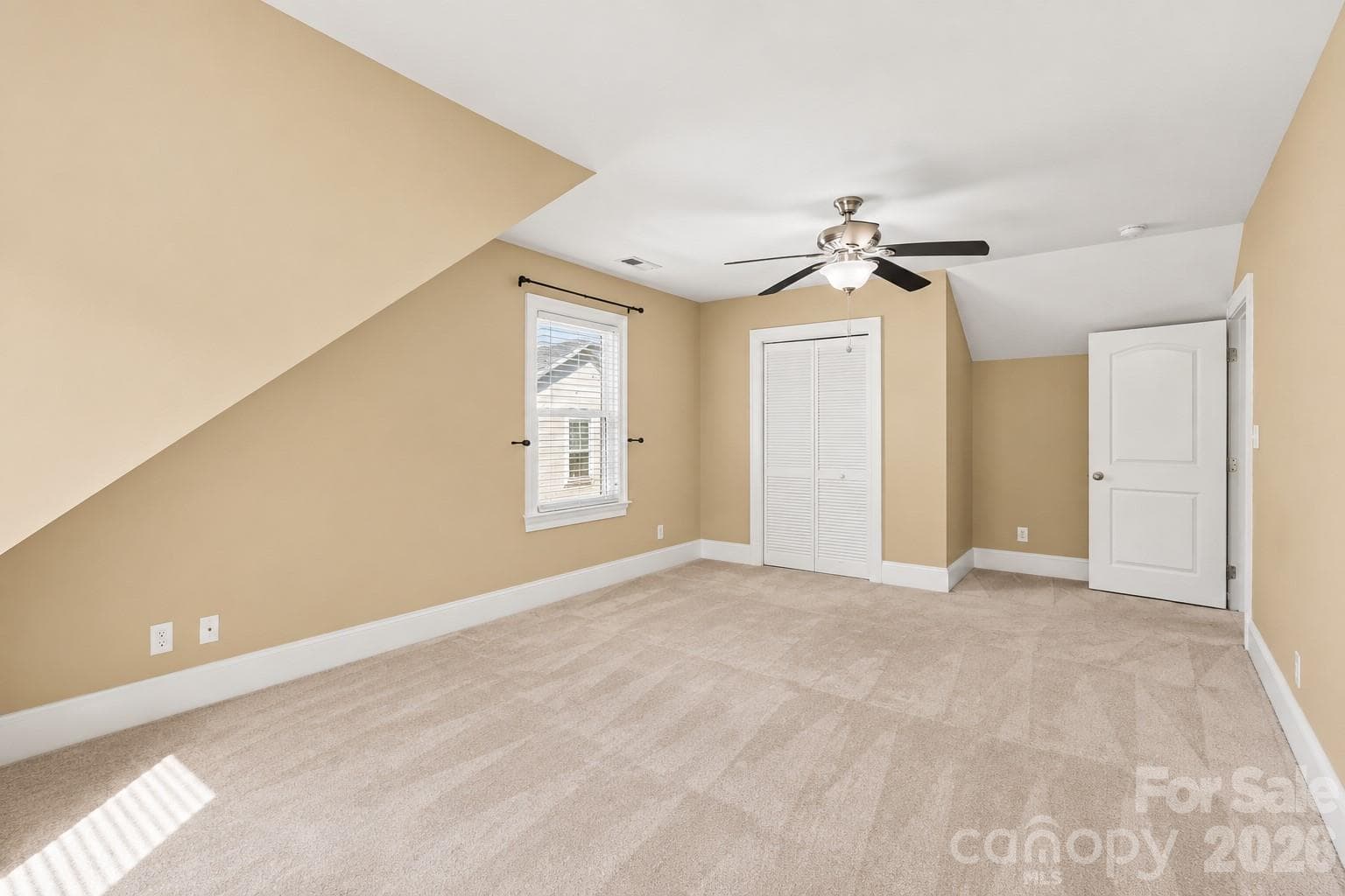 Single Family Residence at 1912 Parson Drive, Charlotte, photo 18 of 31
