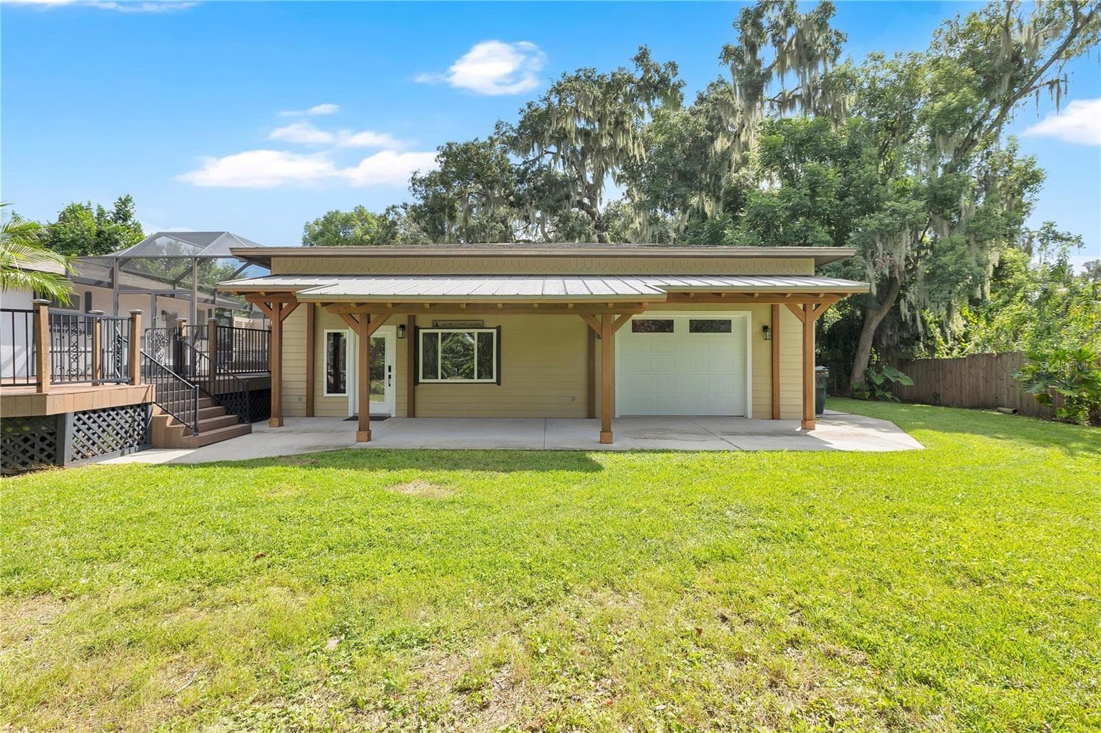 Single Family Residence at 841 E VALENCIA ST, LAKELAND, photo 50 of 58
