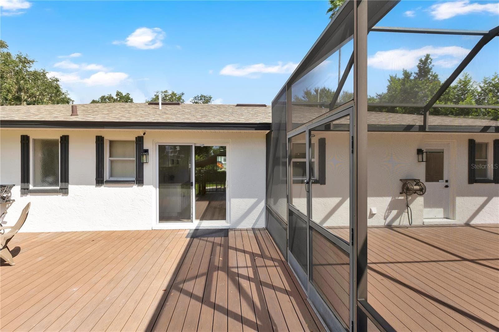 Single Family Residence at 841 E VALENCIA ST, LAKELAND, photo 52 of 58