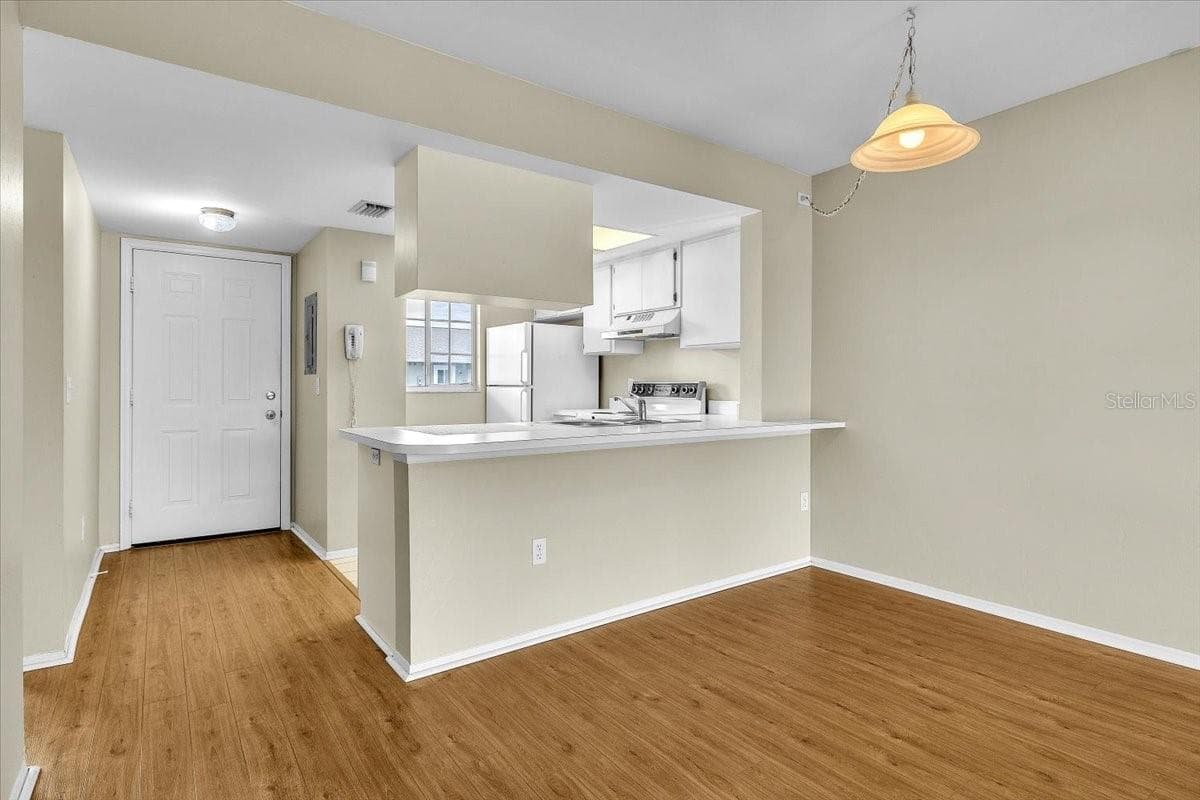 Condominium at 3310 LOVELAND BLVD #1308, PORT CHARLOTTE, photo 11 of 47