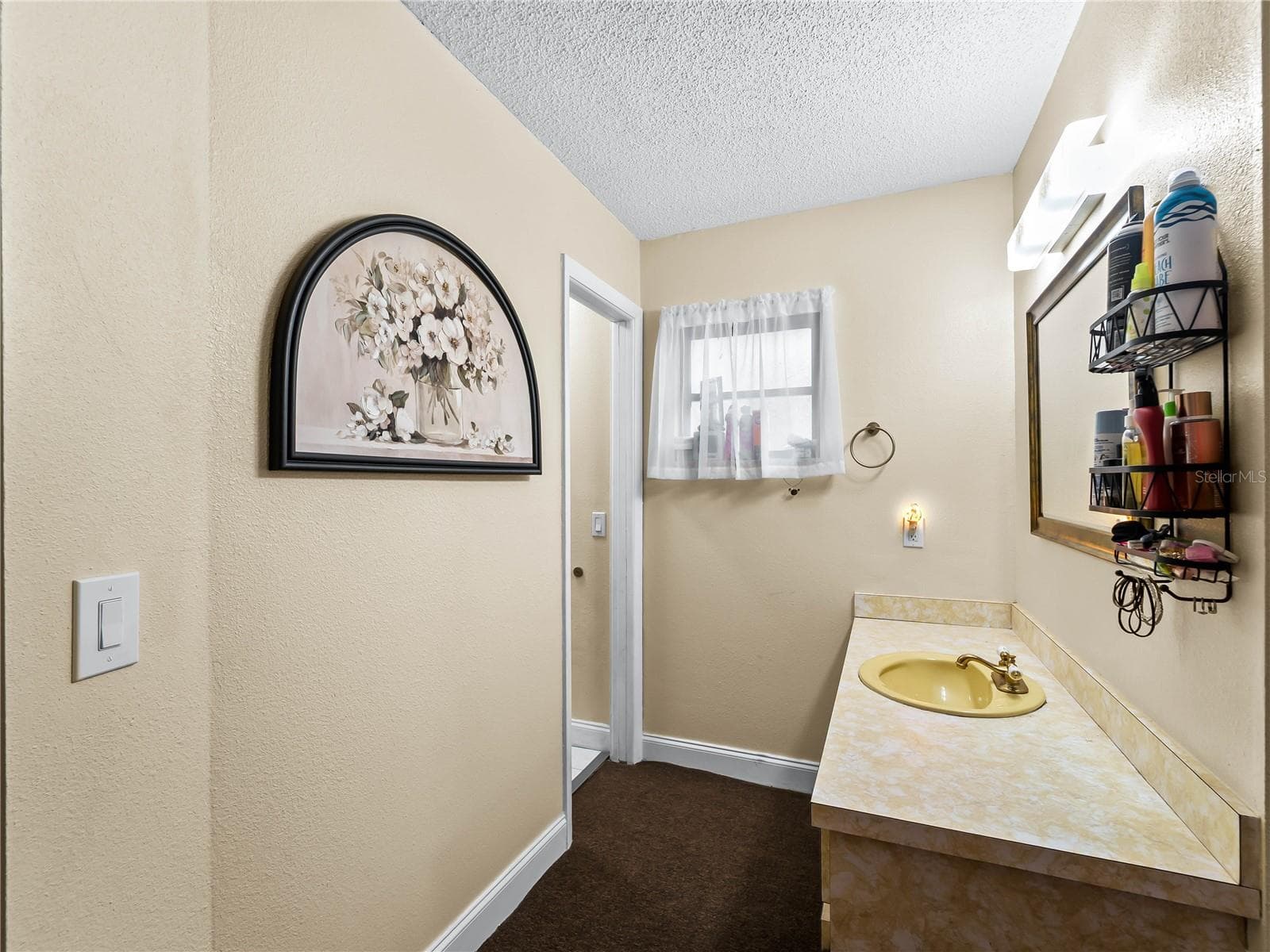 Entrance to the shower/toilet room on the left. - 20343 RUTHERFORD AVE, PORT CHARLOTTE