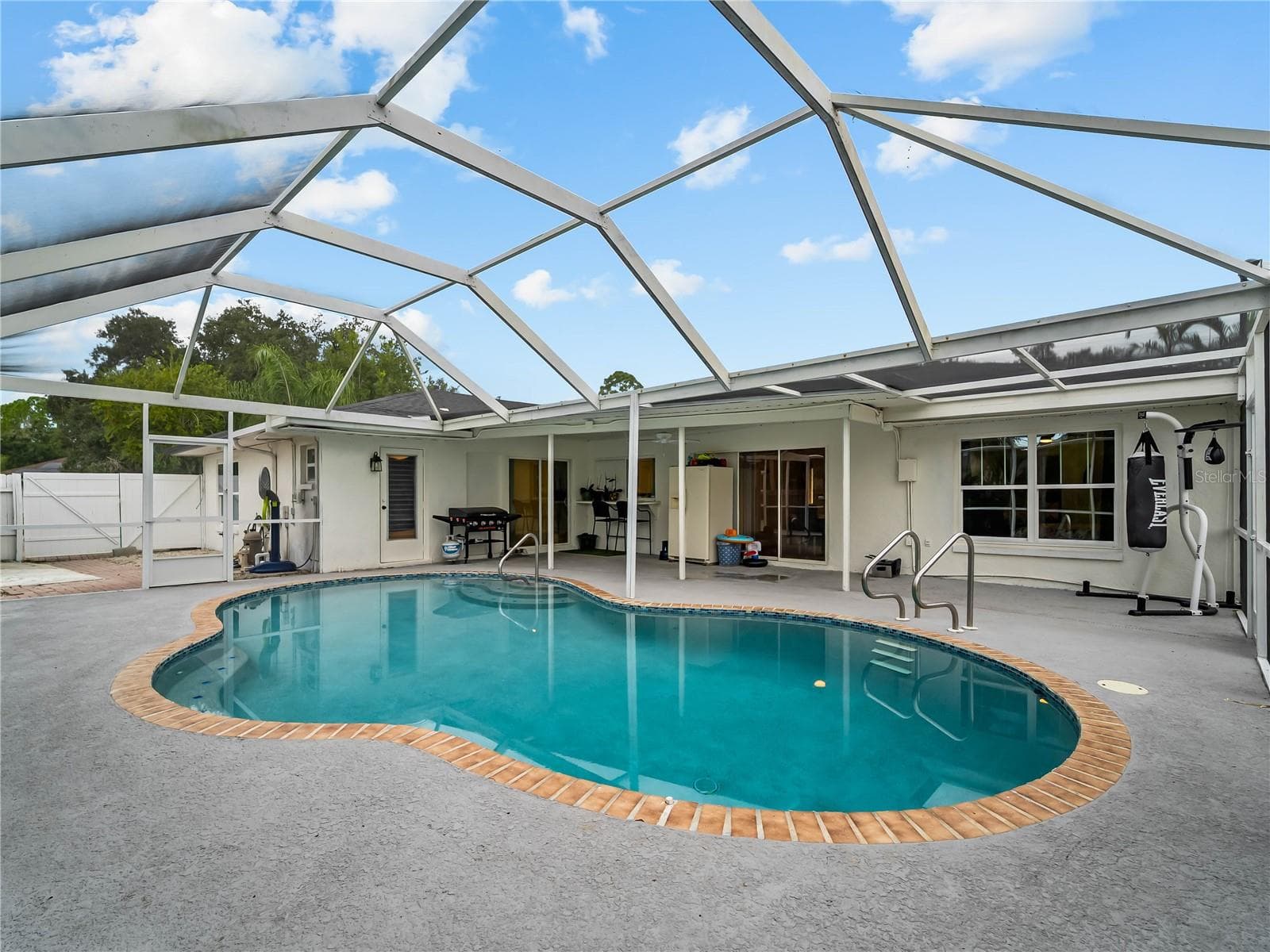 Plenty of open deck for sun lovers. - 20343 RUTHERFORD AVE, PORT CHARLOTTE