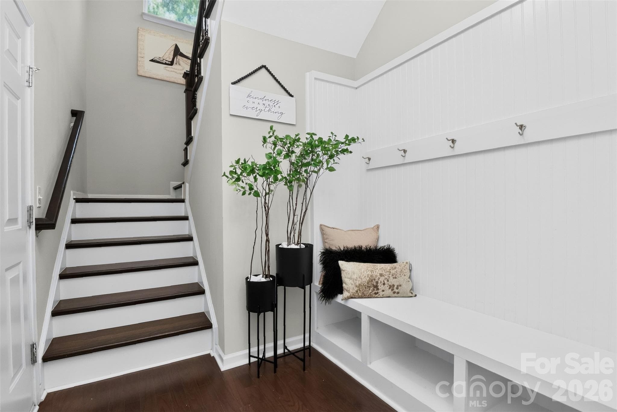 Roomy drop zone - 8122 Mossy Rock Road, Waxhaw
