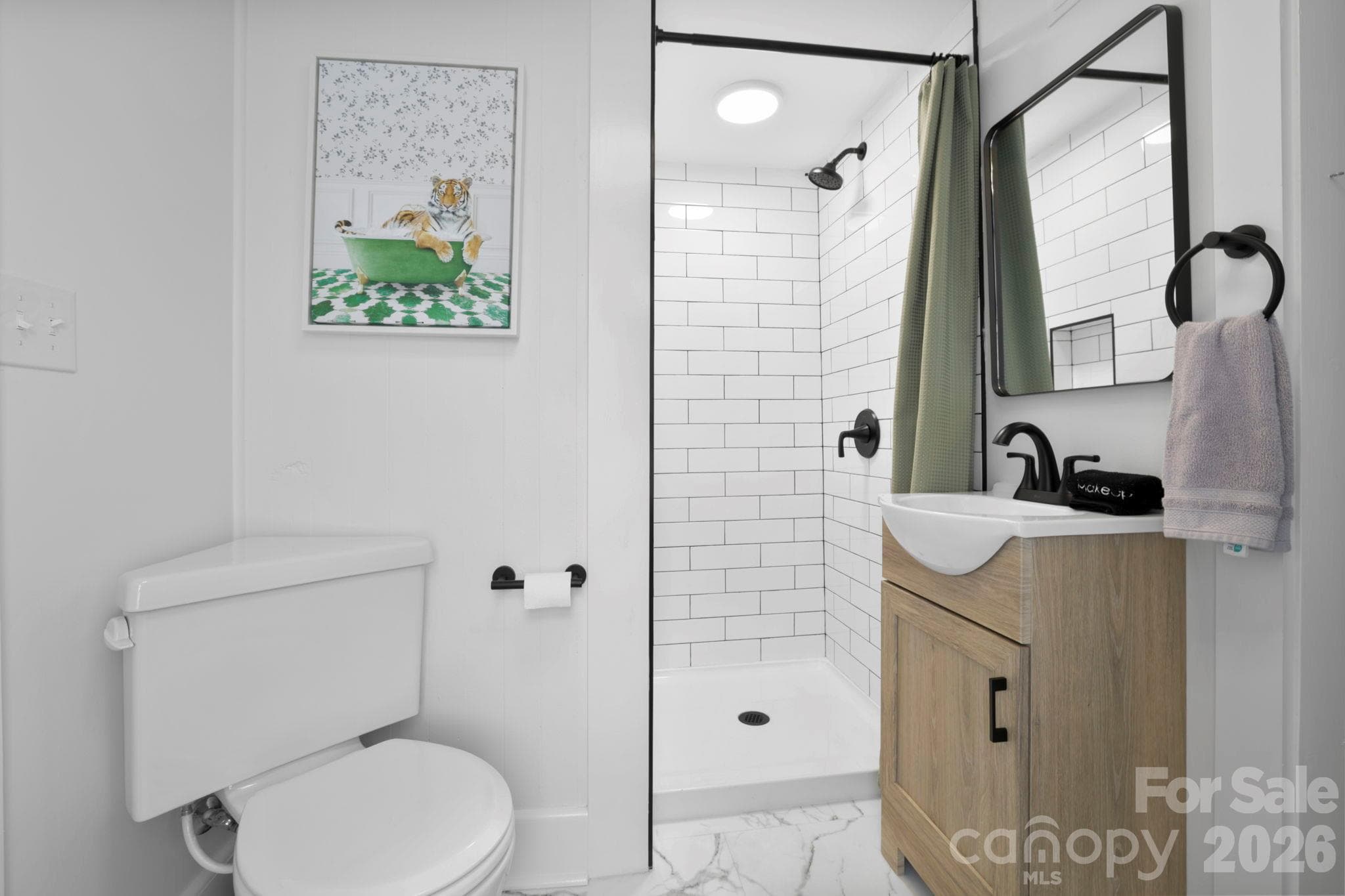 2nd Floor jack and jill bathroom - 2252 Riceville Road, Asheville