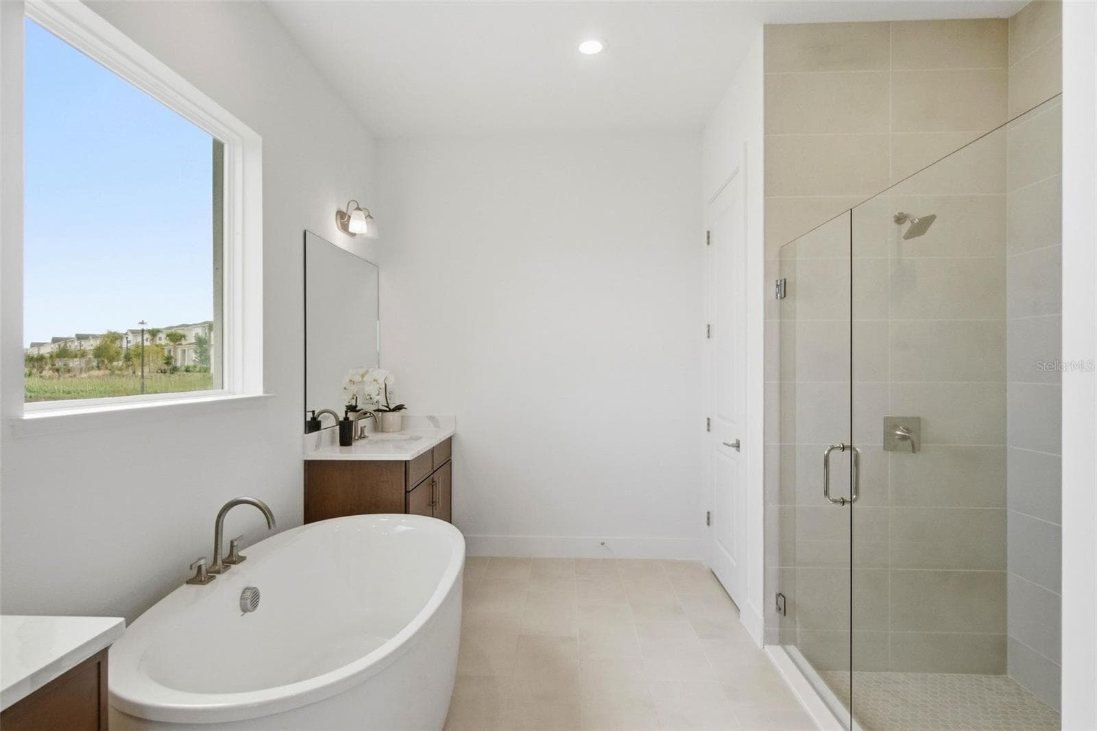 Primary Bathroom - 1712 STONECLIFF DR, APOPKA