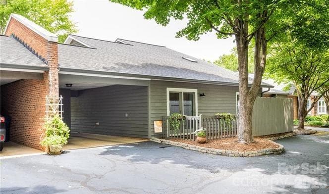 Condominium at 2200 6th Street NW, Hickory, photo 36 of 48