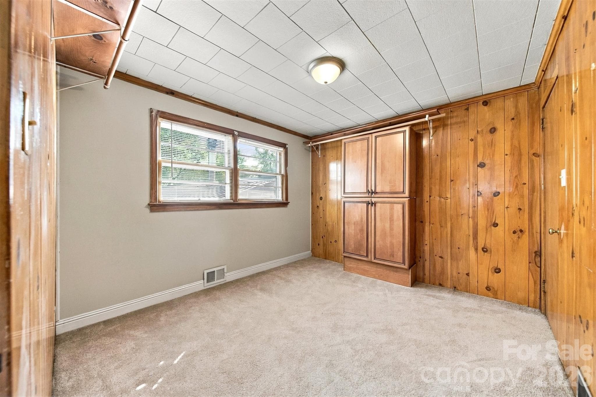 Single Family Residence at 605 Lincoln Lane SW, Lenoir, photo 20 of 45