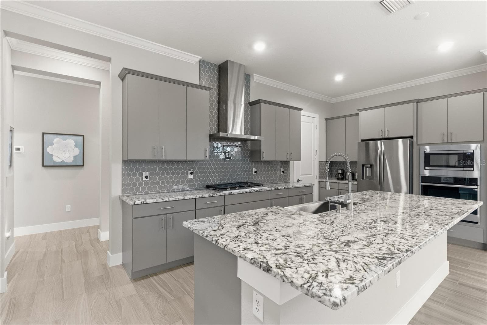 Single Family Residence at 10770 TORCHWOOD SEA WAY, SAN ANTONIO, photo 6 of 77