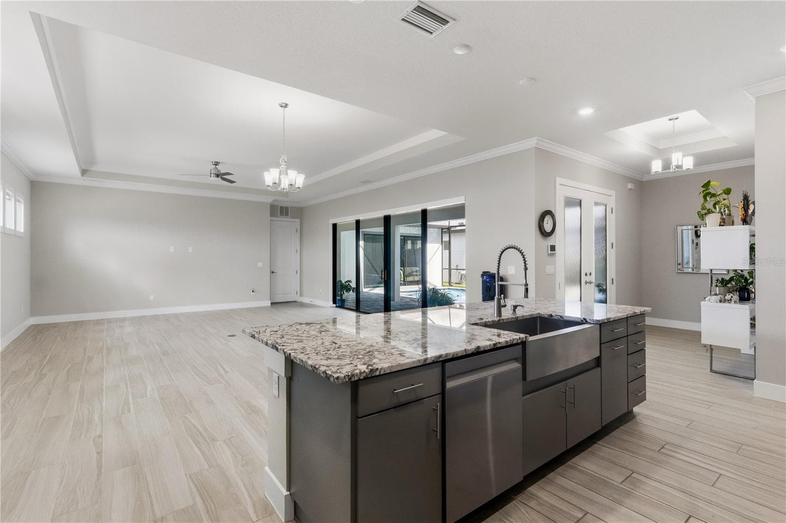 Single Family Residence at 10770 TORCHWOOD SEA WAY, SAN ANTONIO, photo 9 of 77