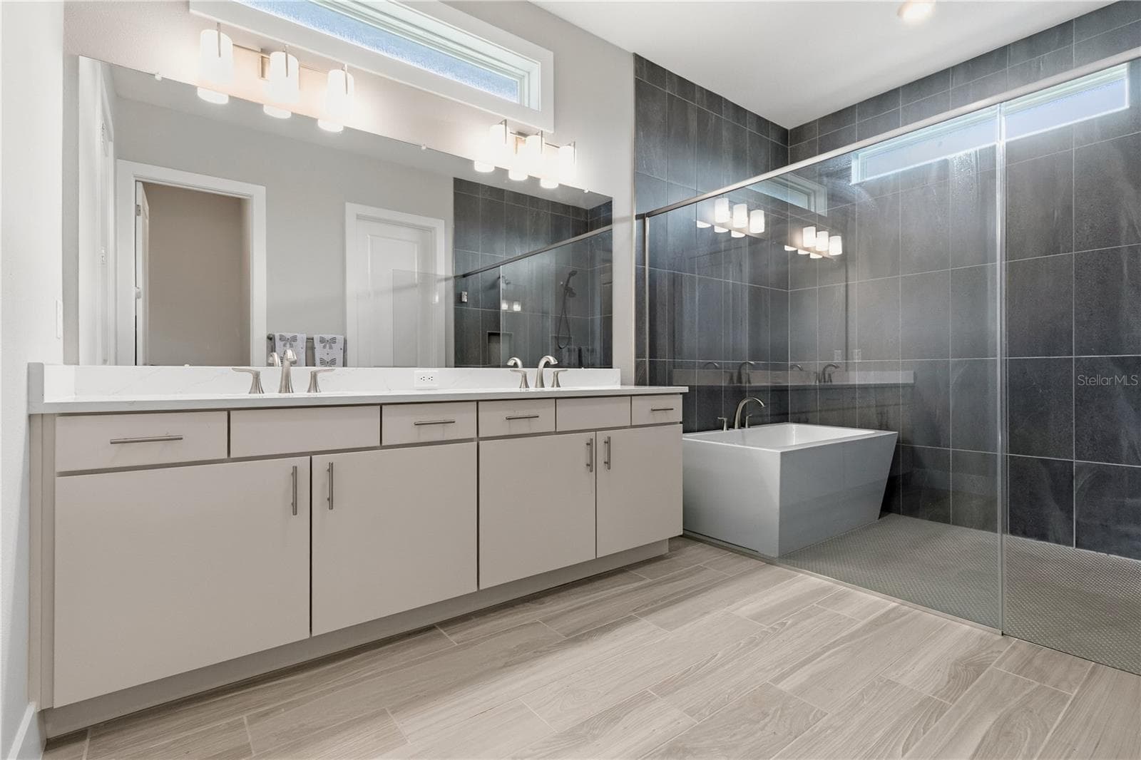 Primary Bathroom - 10770 TORCHWOOD SEA WAY, SAN ANTONIO