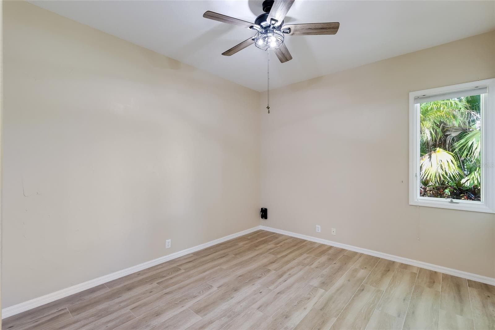 Den/office - 8702 52ND DR E, BRADENTON
