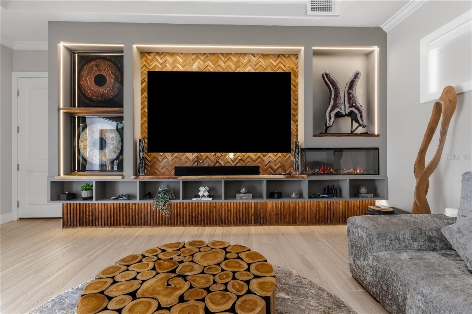 Custom Built Accent Wall - 10782 TORCHWOOD SEA WAY, SAN ANTONIO