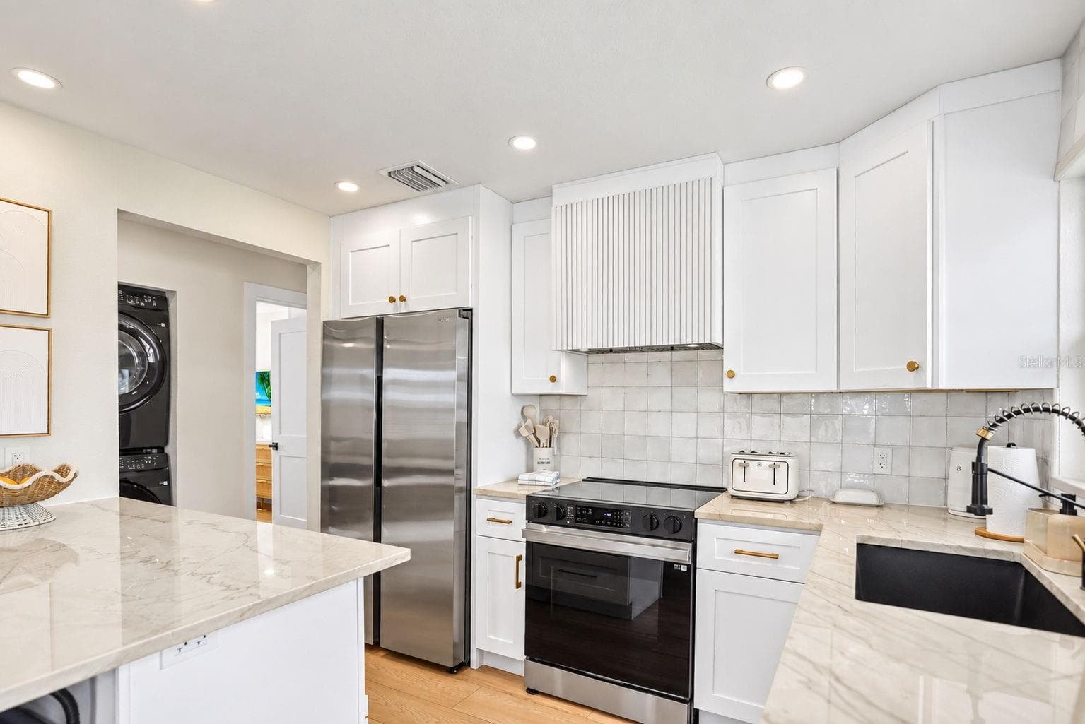 Single Family Residence at 170 145TH AVE E, MADEIRA BEACH, photo 14 of 44