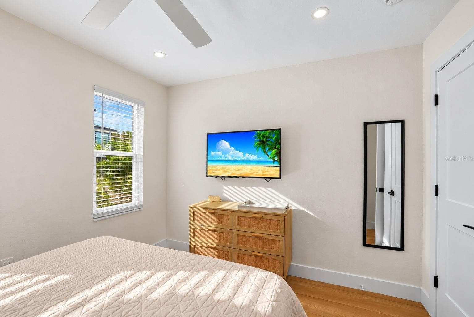 Single Family Residence at 170 145TH AVE E, MADEIRA BEACH, photo 18 of 44