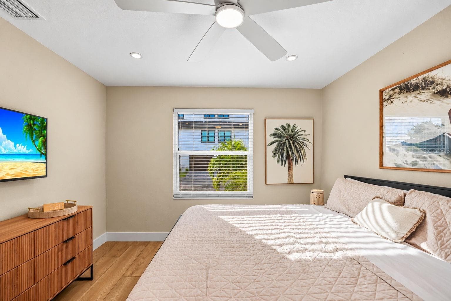 Single Family Residence at 170 145TH AVE E, MADEIRA BEACH, photo 23 of 44