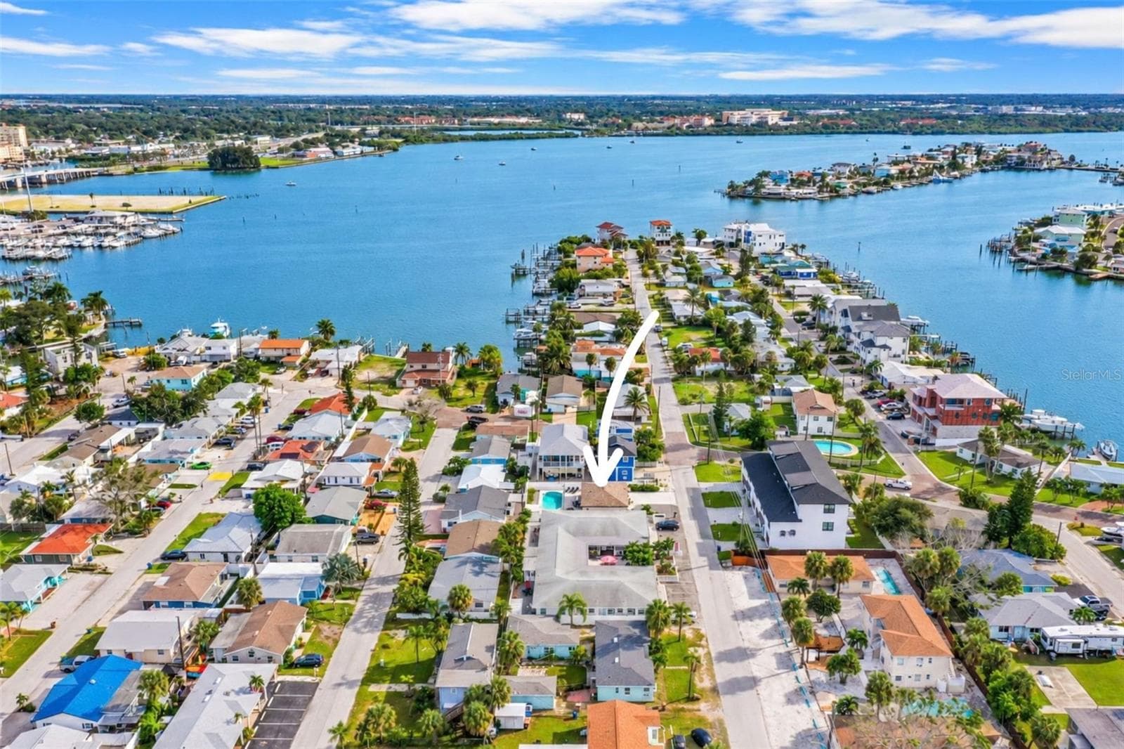 Single Family Residence at 170 145TH AVE E, MADEIRA BEACH, photo 41 of 44