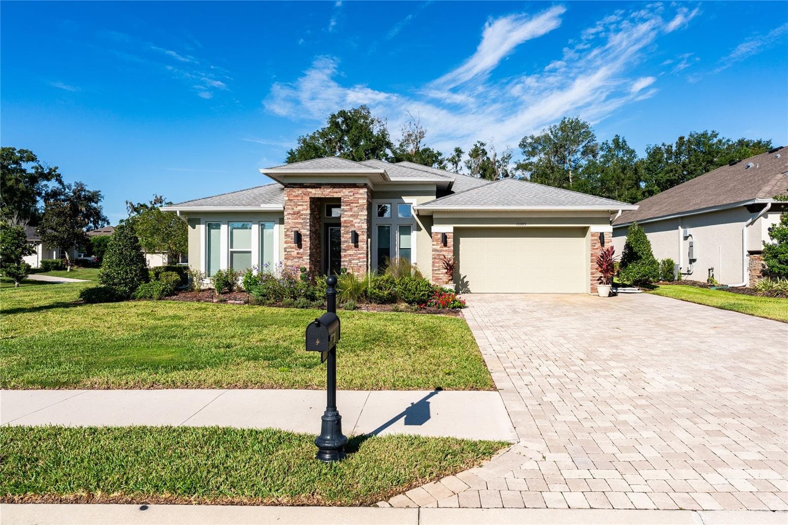 13303 TRAILING MOSS DR