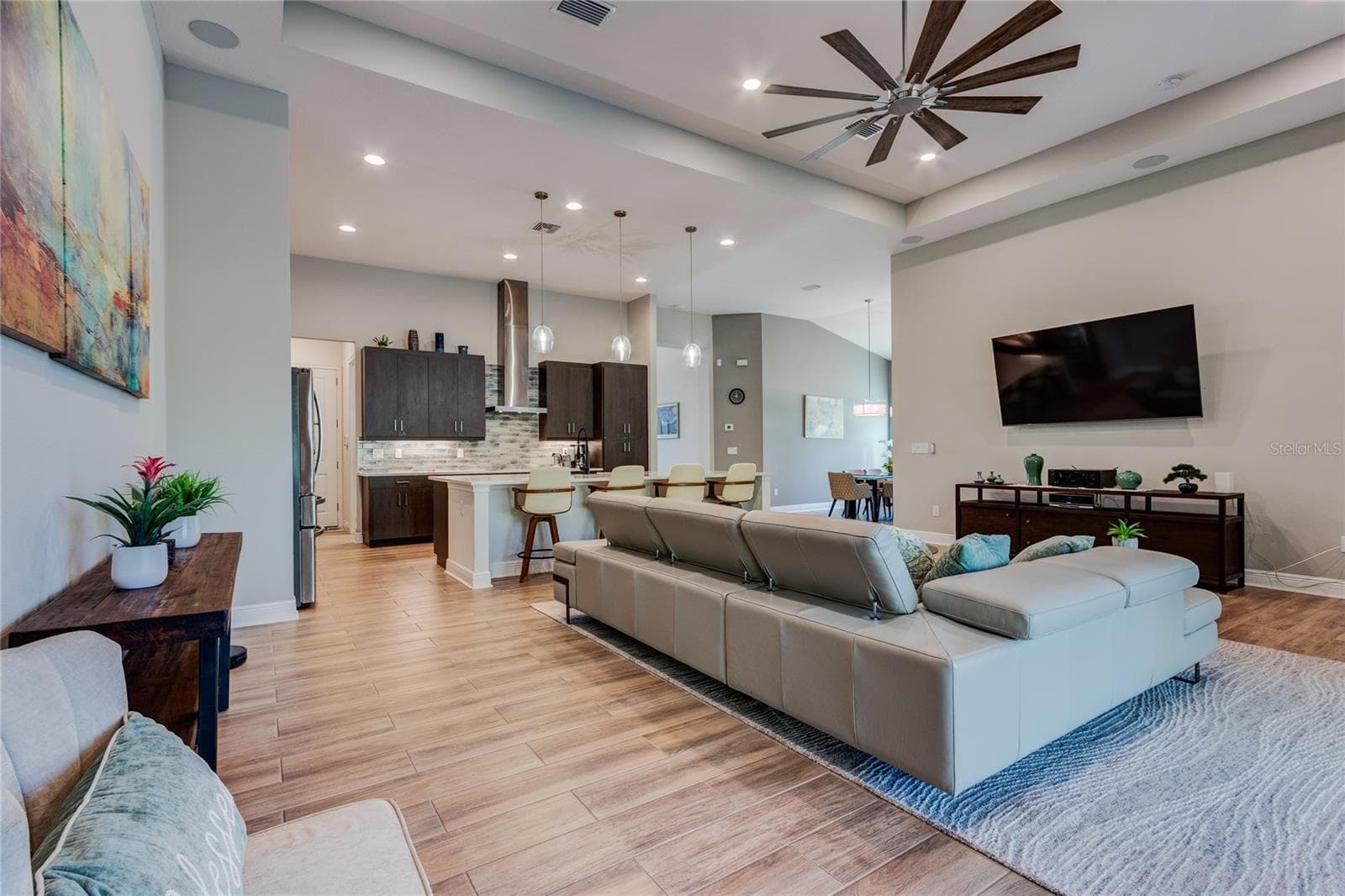 Single Family Residence at 13303 TRAILING MOSS DR, DADE CITY, photo 17 of 100