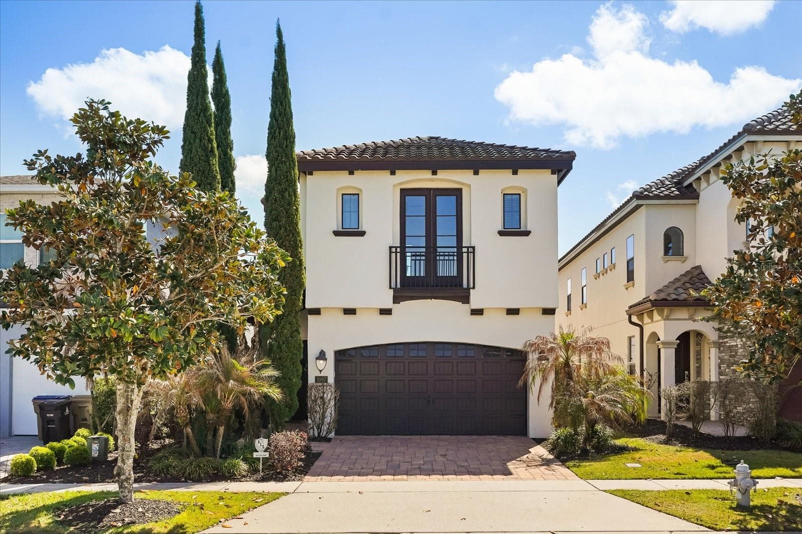 Single Family Residence at 1097 CASTLE PINES CT, KISSIMMEE, photo 2 of 55