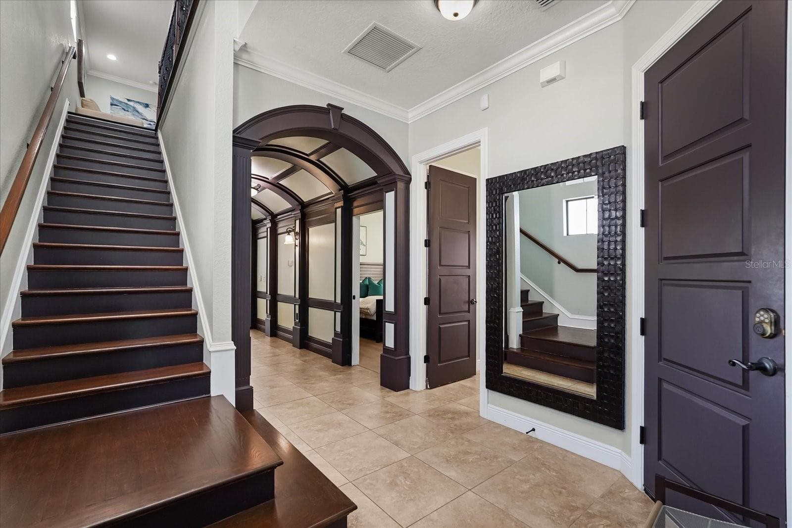 Single Family Residence at 1097 CASTLE PINES CT, KISSIMMEE, photo 8 of 55