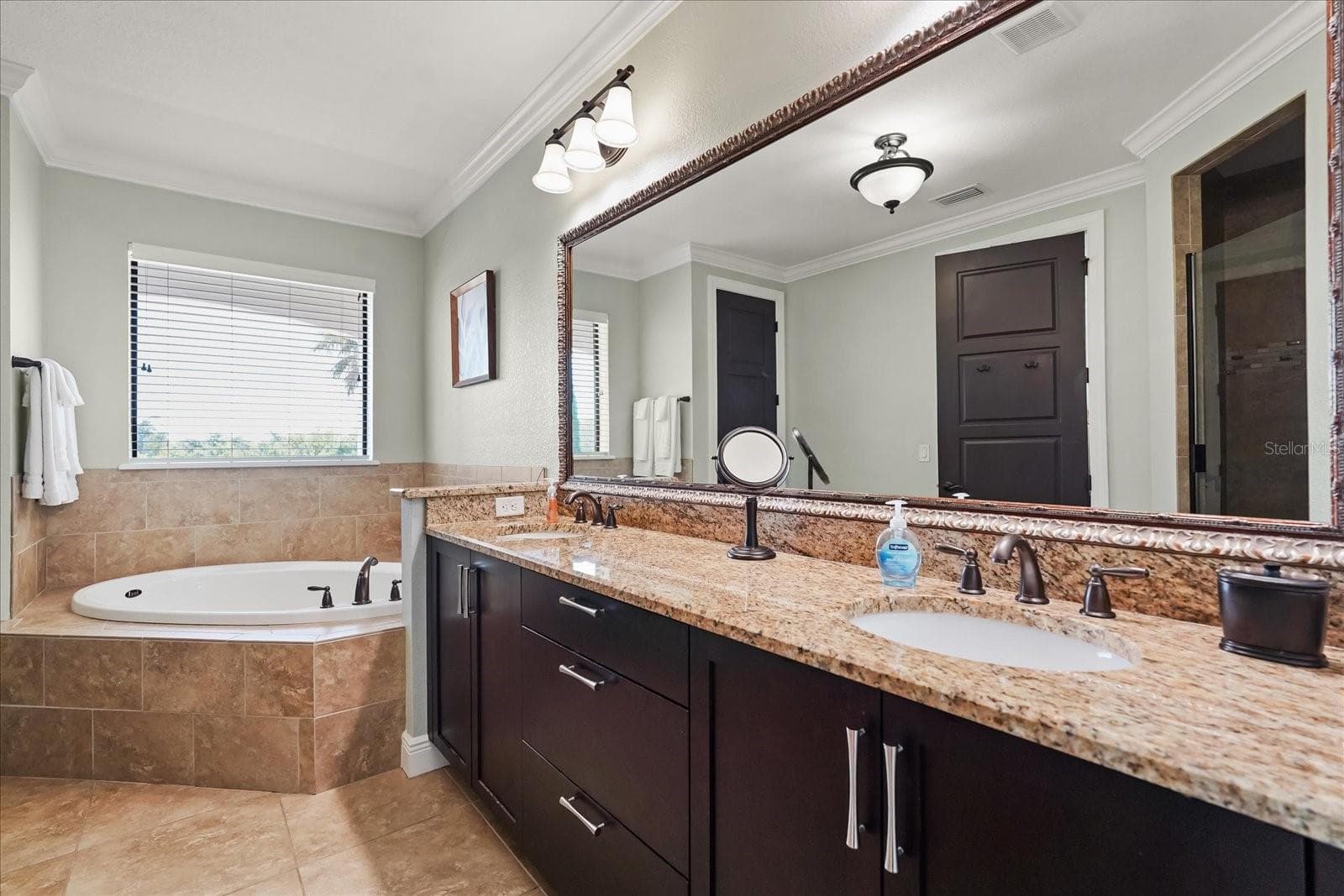 Single Family Residence at 1097 CASTLE PINES CT, KISSIMMEE, photo 33 of 55