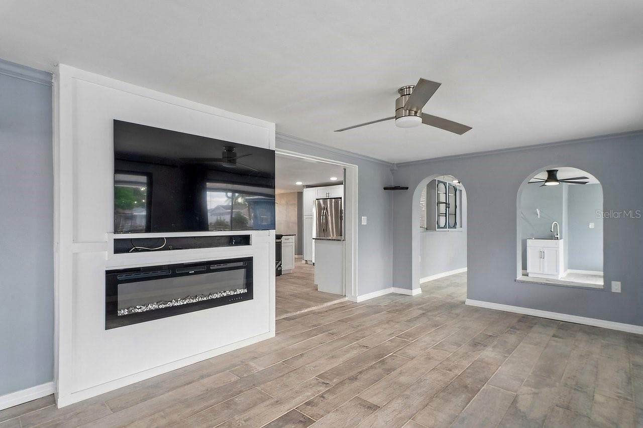 Single Family Residence at 13701 LESLIE DR, HUDSON, photo 18 of 96