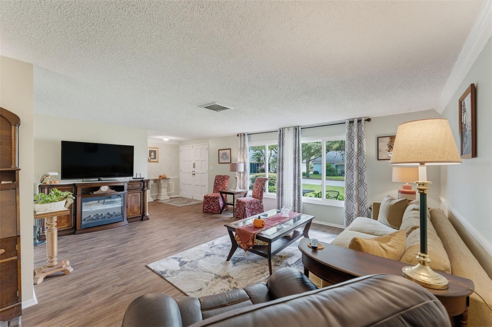 Single Family Residence at 8210 VALLEY STREAM LN, HUDSON, photo 14 of 78