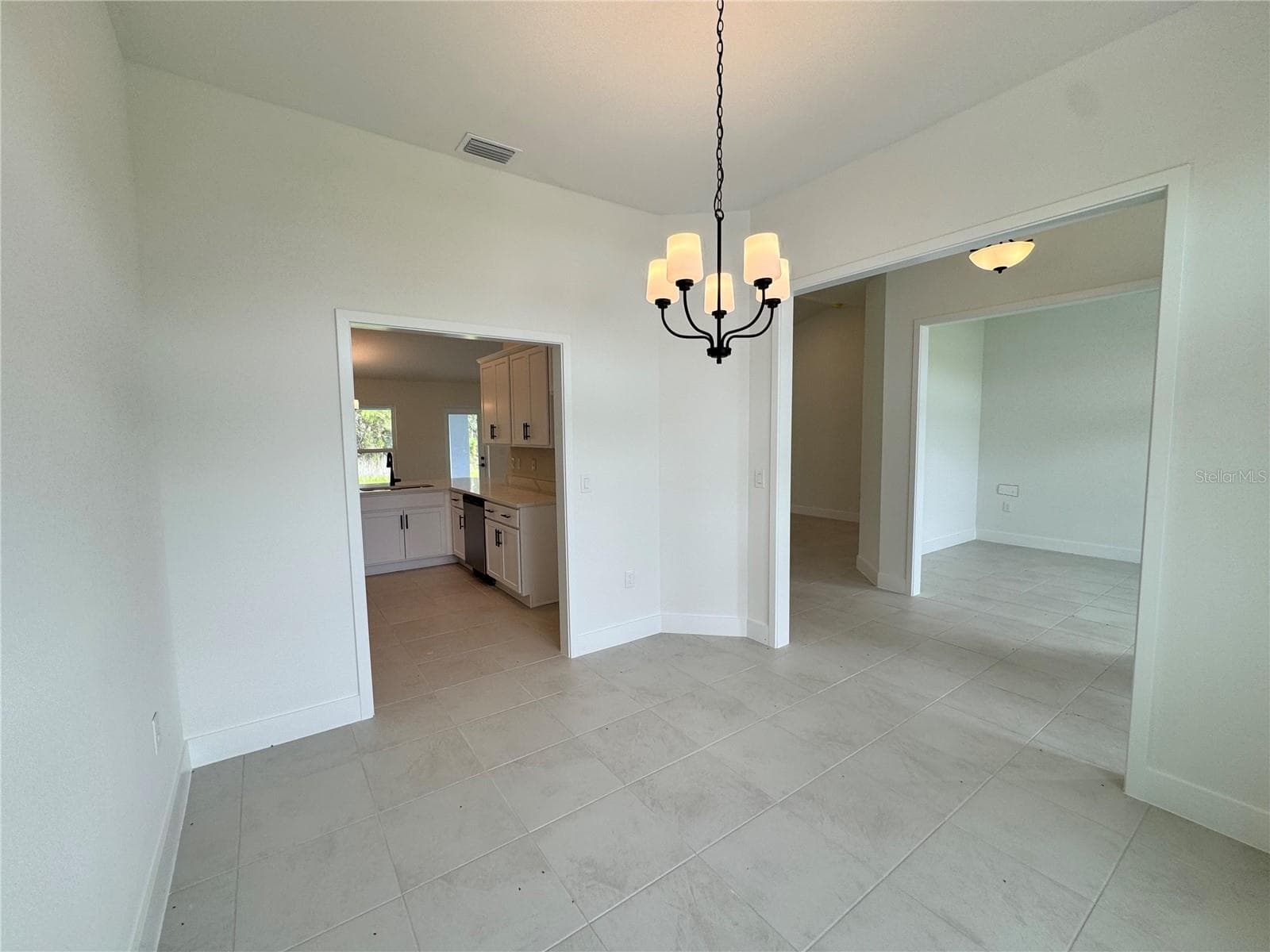 Single Family Residence at 4733 LACOCO ST., NORTH PORT, photo 4 of 17
