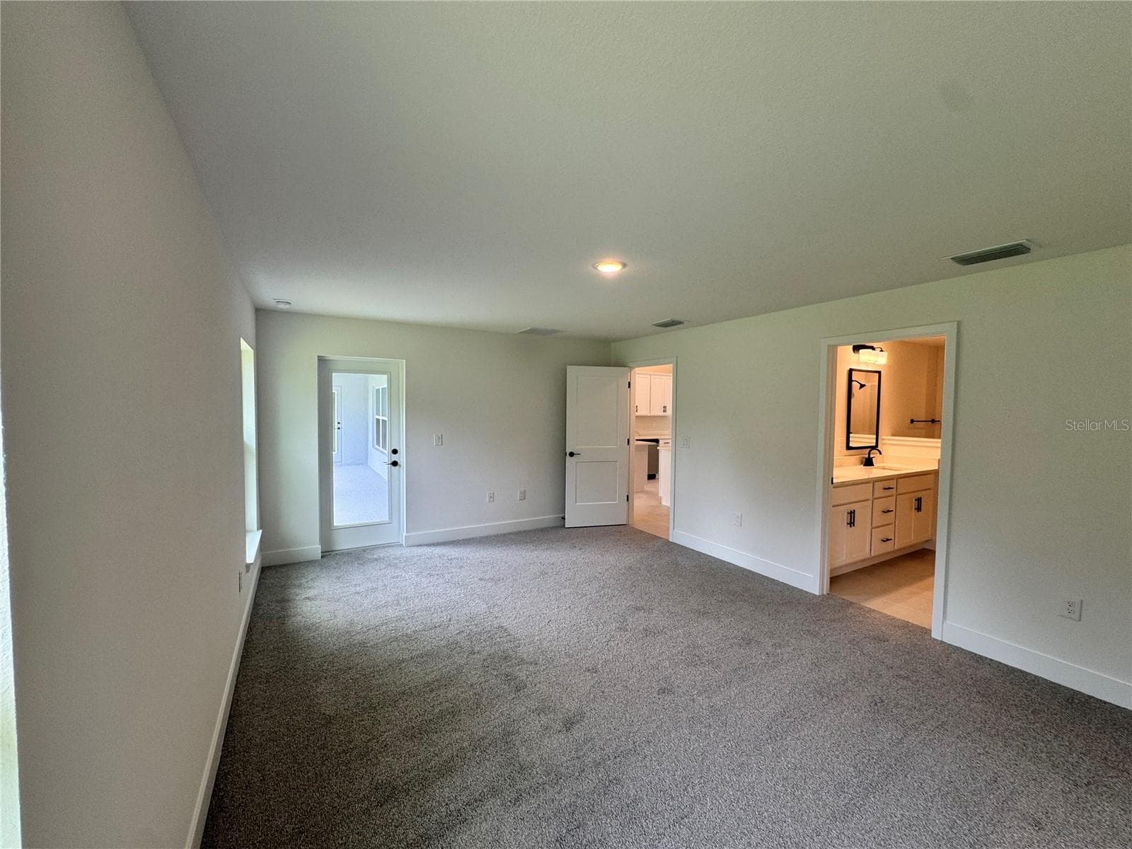 Single Family Residence at 4733 LACOCO ST., NORTH PORT, photo 12 of 17