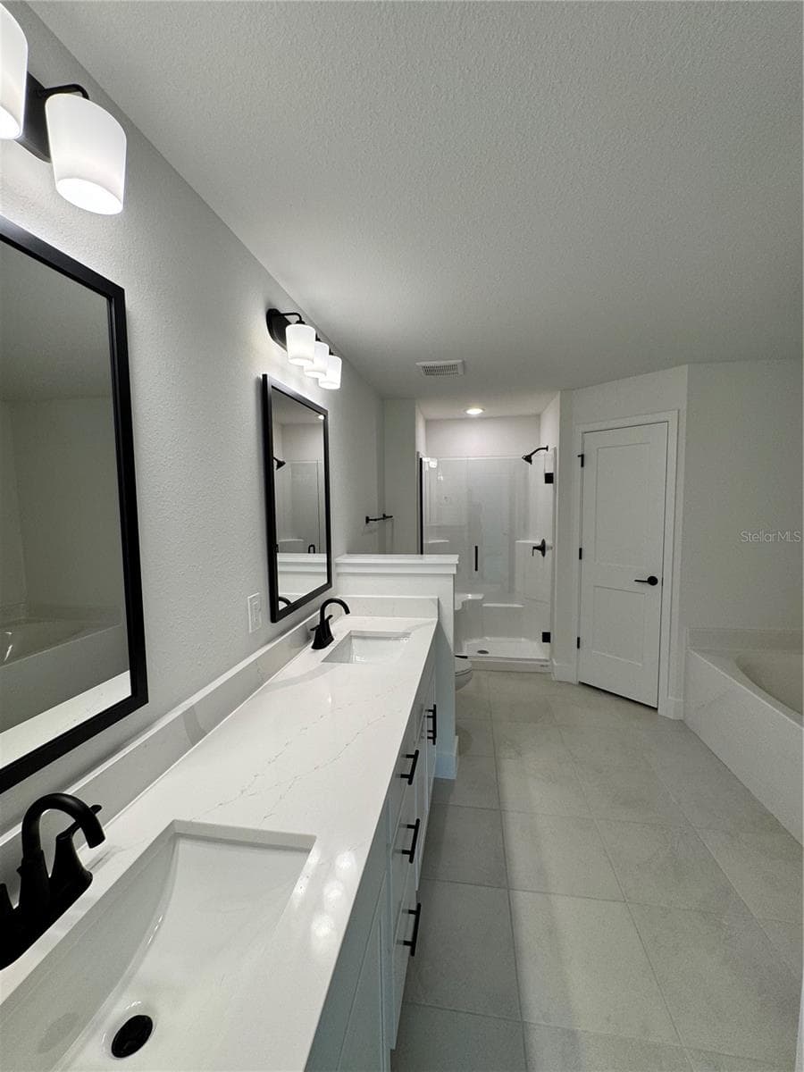 Single Family Residence at 4733 LACOCO ST., NORTH PORT, photo 13 of 17
