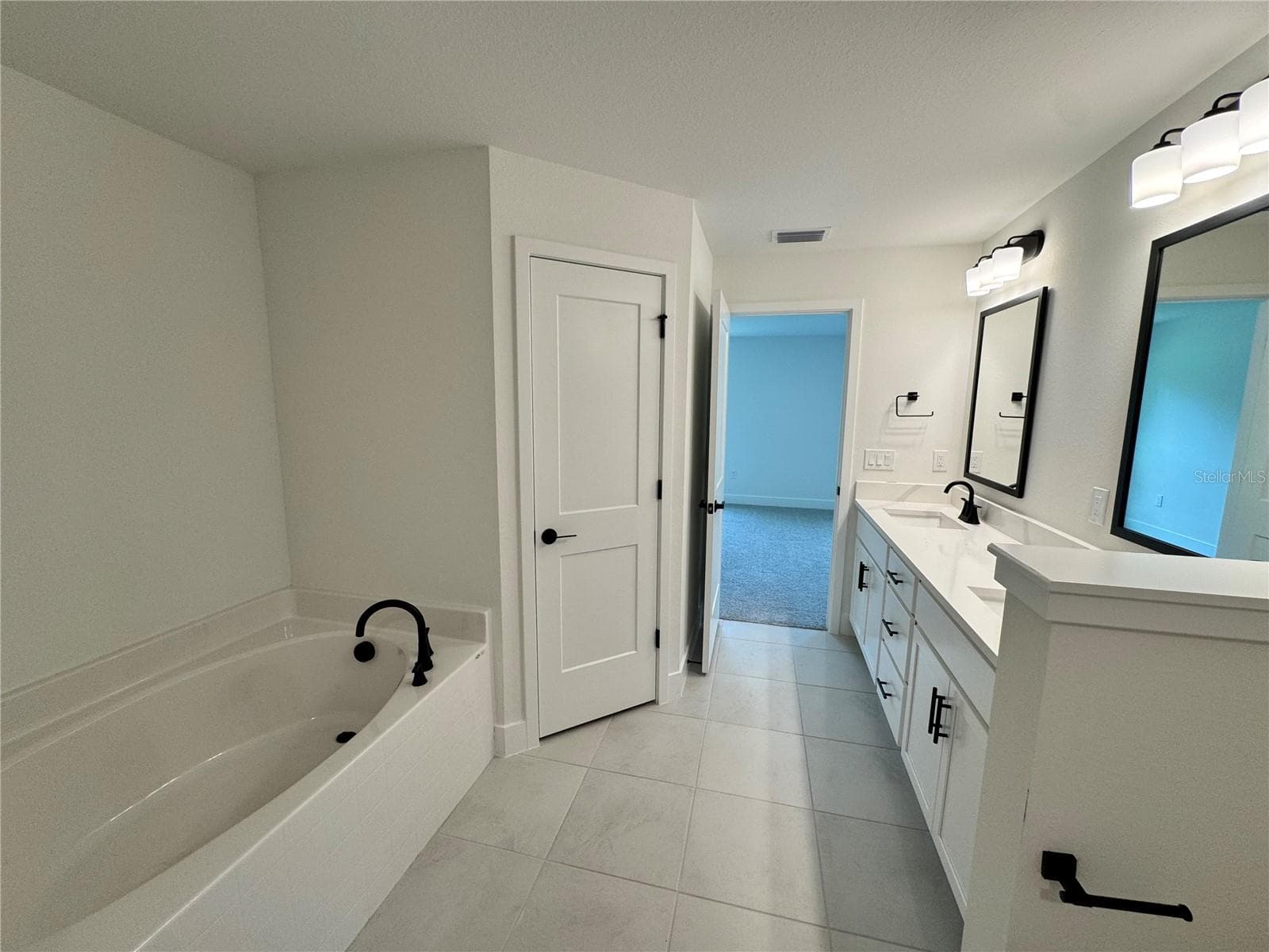 Single Family Residence at 4733 LACOCO ST., NORTH PORT, photo 14 of 17